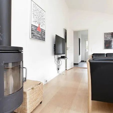 8 Person Holiday In Bl Vand