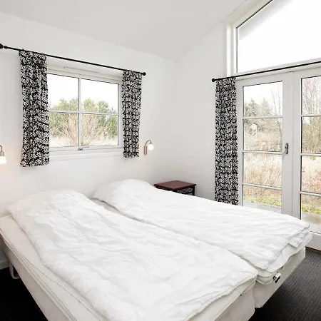 8 Person Holiday In Bl Vand בית נופש *