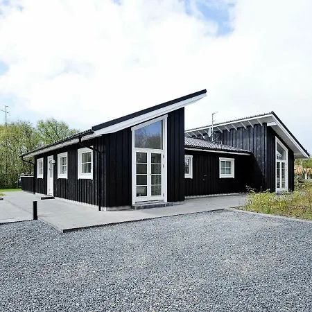 8 Person Holiday In Bl Vand