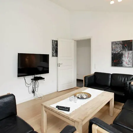 8 Person Holiday In Bl Vand בית נופש בלבאנד