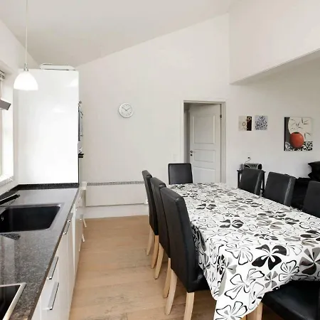 8 Person Holiday In Bl Vand *